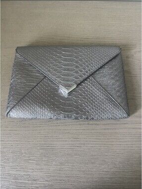 Stella & Dot New Antique Pewter Faux Snakeskin Embossed Envelope Clutch Bag